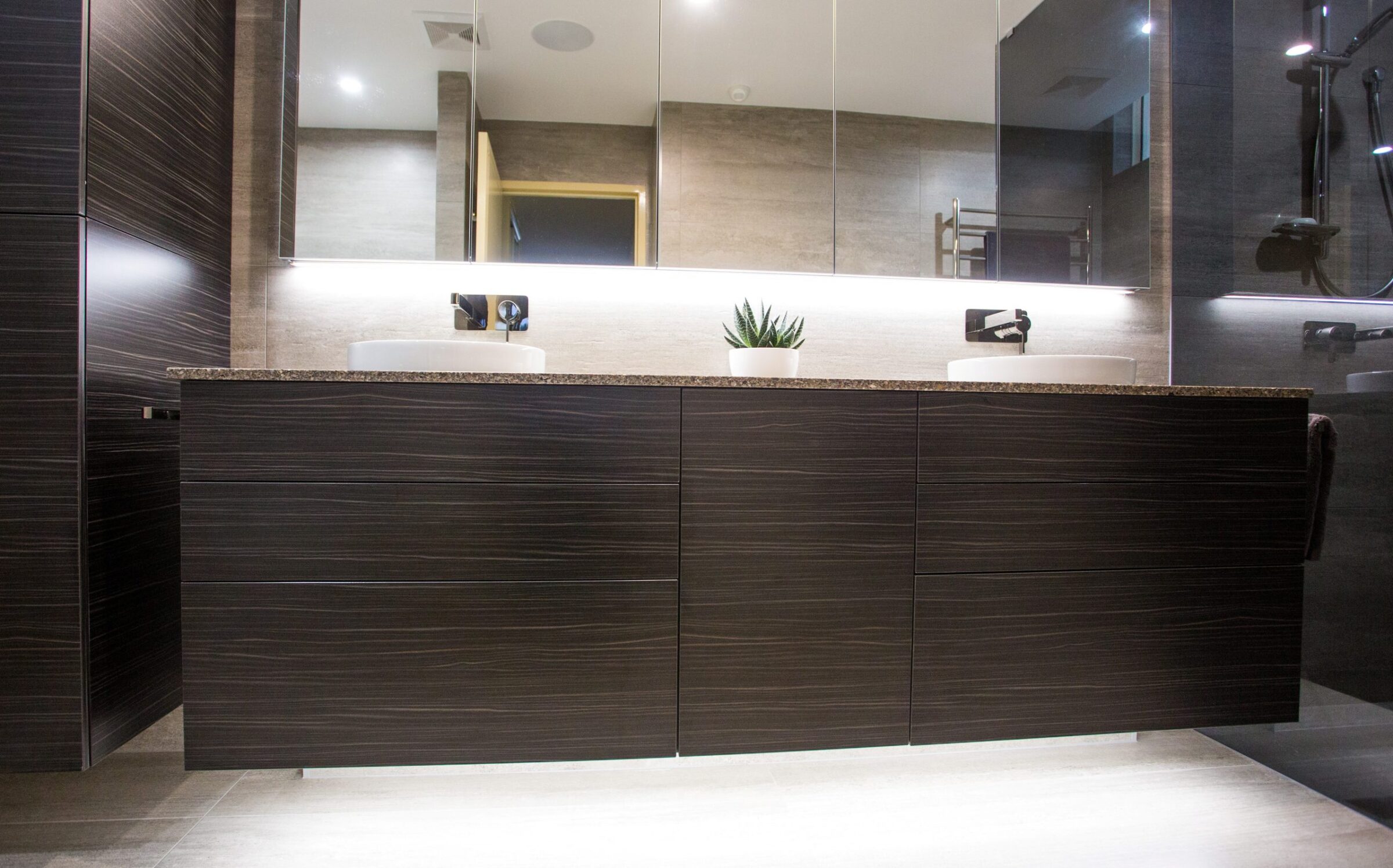 Minimalist Bathroom Ideas