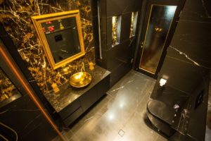 Small Ensuite Layout 6