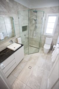 Quadrant Shower Screen