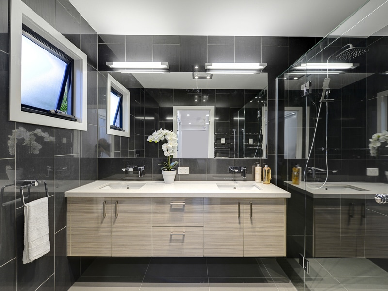 Double Sink Bathrooms 5