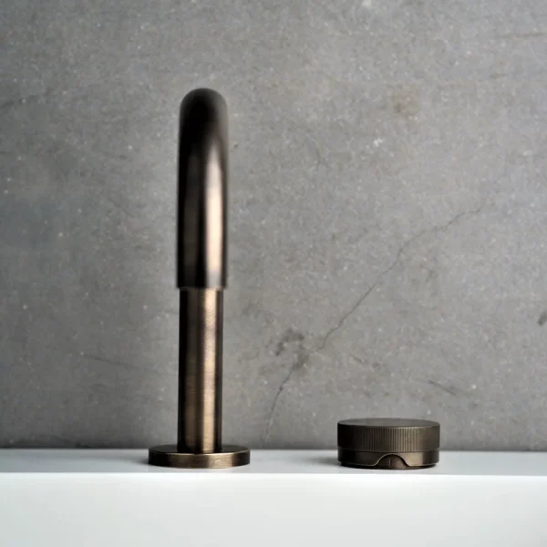 ZERO PROGRESIV FLUTED BASIN MIXER CURVE - Image 3