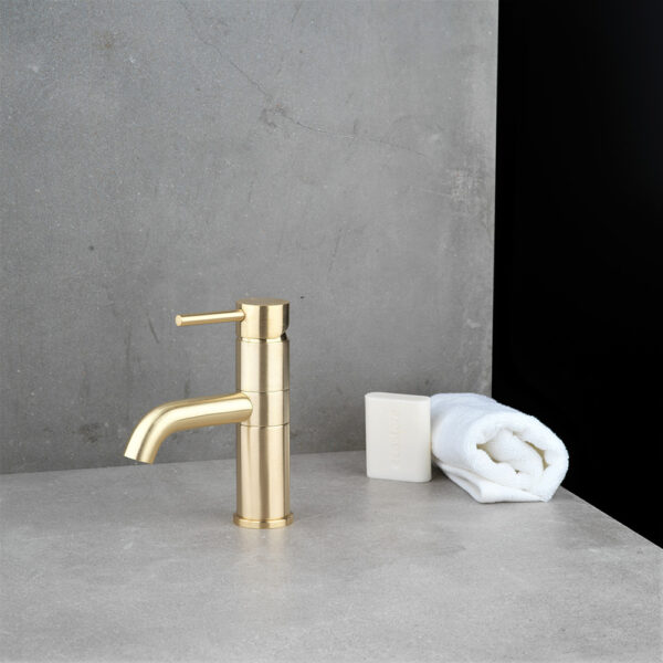 PEGASI M BASIN MIXER, SWIVEL - Image 7