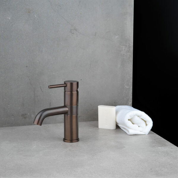 PEGASI M BASIN MIXER, SWIVEL - Image 9