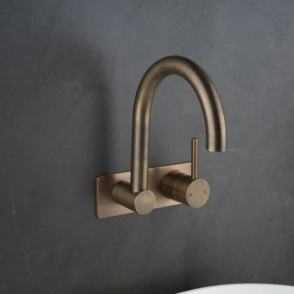 PEGASI M BACK PLATE BATH MIXER SWIVEL 200 - Image 3