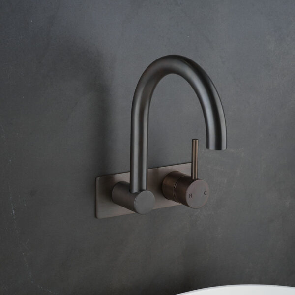 PEGASI M BACK PLATE BATH MIXER SWIVEL 200 - Image 4