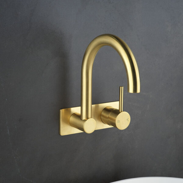PEGASI M BACK PLATE BATH MIXER SWIVEL 200 - Image 6