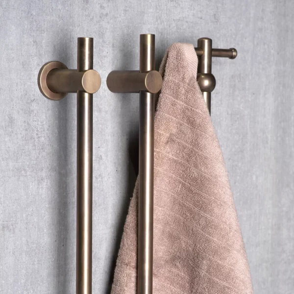 PEGASI NF VERTICAL HEATED TOWEL RAIL - Image 2